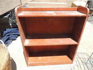 lot 583 image: Wooden bookcase  shelves