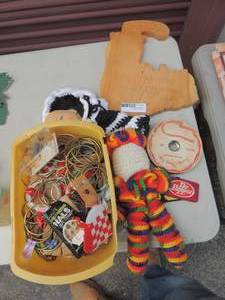 lot 631 image: Craft items