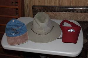 lot 9 image: a tan wide-brim bucket hat and more see pictures