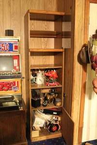 lot 12 image: Wood cabinet (contents not included)