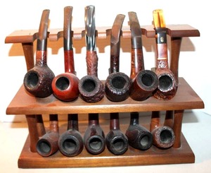 lot 144 image: collection of vintage tobacco smoking pipes, featuring various shapes and wooden finishes took pictures of all