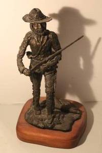 lot 161 image: Jim Ponter The Cavalryman bronze-tone sculpture