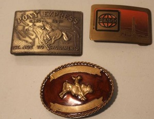 lot 181 image: vintage Pony Express commemorative belt buckle & vintage Pengo brass belt buckle & vintage Western-style belt buckle