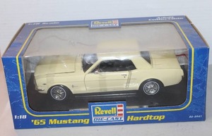 lot 216 image: Revell 1965 Ford Mustang die-cast hardtop model car
