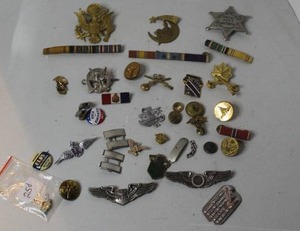 lot 236 image: collection of assorted vintage enamel pins