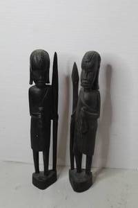 lot 271 image: Genuine Besmo Product, specifically Hand Carved in Kenya
