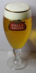 lot 321 image: Stella Artois beer chalice, specifically designed for serving their Belgian lager around 12 inches tall