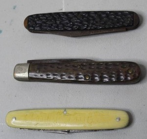 lot 336 image: vintage pocket knives