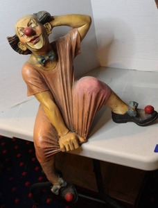 lot 377 image: a Jun Asilo clown figurine