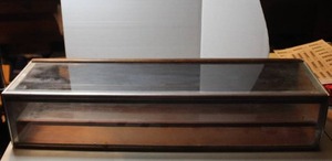 lot 399 image: Display case