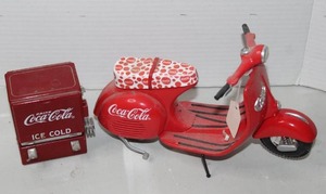 lot 452 image: 1995 vintage 10-inch die-cast Coca-Cola red Vespa scooter limited edition collectible model & red plastic Coca-Cola vending machine toothpick dispenser