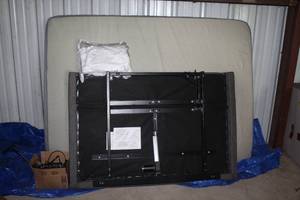 lot 244 image: Queen size electric bed with hand remote