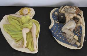 lot 494 image: These are hand-painted ceramic trinket dishes