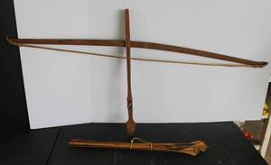 lot 518 image: Bow Brought back from Vietnam