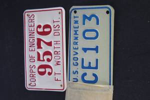 lot 537 image: vintage U.S. Government and military license plates