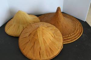 lot 563 image: vintage Asian conical hats made of wicker, bamboo and traditional Vietnamese palm leaf hats