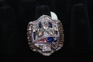 lot 123 image: Replica Championship Ring