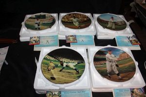 lot 131 image: Five Baseball collector plates