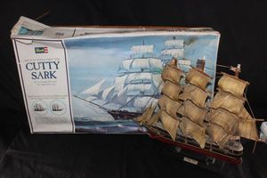 lot 188 image: Model Ship