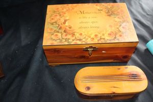 lot 224 image: Vintage cedar trinket box decorated with a rose design and poem about mother and souvenir lidded cedar box