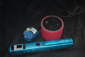 lot 256 image: Document Scanner (works), Alexa Speaker and calculator