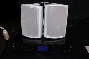 lot 279 image: Insignia  HD Satellite Radio Reciever and set of hanging Wall Speakers