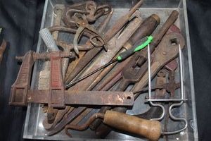 lot 325 image: Assorted rustic vintage tools