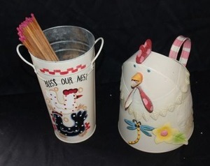 lot 344 image: Hen kitchen storage tins