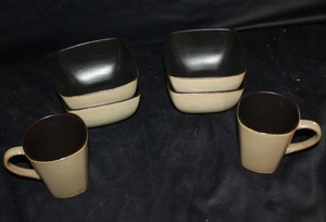 lot 357 image: Home Trends stoneware cup & bowl set