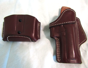 lot 41 image: FALCO full grain leather pistol holster & double magazine holster for Beretta 92X pistol, Like new (MATCHES LOTS 40, 42, 43)