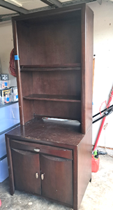 lot 90 image: Mahogany veneer storage bookcase (top can be removed for transport)