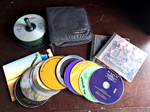 lot 92 image: Assorted music CDs plus