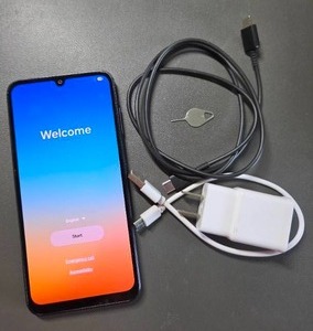Samsung Galaxy A25 smart phone with data transfer cord & charge cord, ready for set up.