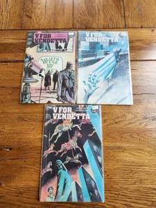 lot 129 image: DC Comics - V for Vendetta - #5,7,8