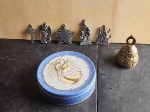 lot 197 image: Selection of Gloria Duchin Christmas Ornaments and a brass bell and metal tin