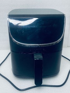 lot 11 image: Gourmia 7Qt Large Capacity Air Fryer With LED Display, 12 One-Touch Presets & FryForce 360° Technology, Black - (READ)