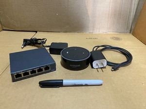 lot 41 image: Lot Of 2 - Electronic Items (TP-LINK Netgear & Amazon Echo Dot - In Condition As Shown