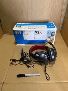 lot 44 image: Lot Of 2 - Electronic Items (New Ink & NOB Sound Logic Headphones - In Condition As Shown