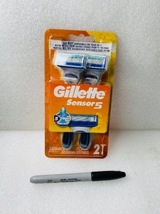 lot 173 image: Set Of 2 - New Gillette Sensor Mens 5 Blade Disposable Razors, 2 Count Total - As Shown