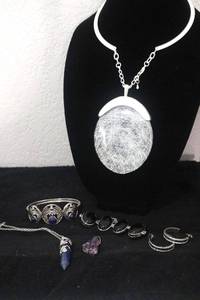 lot 30 image: Lapis NecklaceBracelet, Agate Bracelet, Amethyst Pendent, Earrings, and Necklace