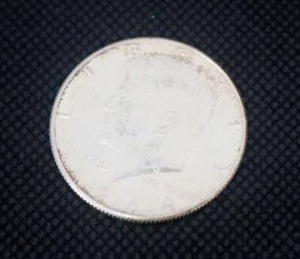 lot 39 image: 1964 Silver Kennedy Half Dollar