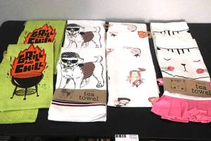 lot 71 image: New - Kitchen Tea Towels - total of 8