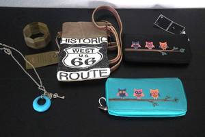 lot 72 image: New Clea Ray Canvas Bag, Two new wallets, Necklace and Bracelet