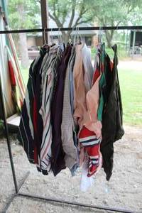 lot 104 image: Mens long sleeve tops a mix of brands and there is XL to XXL see pictures
