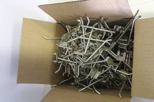 lot 137 image: retail pegboard hooks & slatwall hooks