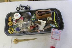 lot 169 image: Tray full of assortments see pictures for details