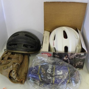lot 195 image: Sport collection see pictures