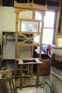 lot 208 image: Art Deco hall tree needs a little TLC