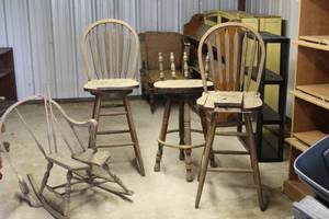 lot 214 image: Wood chair parts