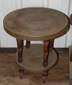lot 222 image: vintage two-tier side table